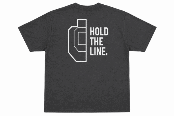 Camiseta HOLD THE LINE.