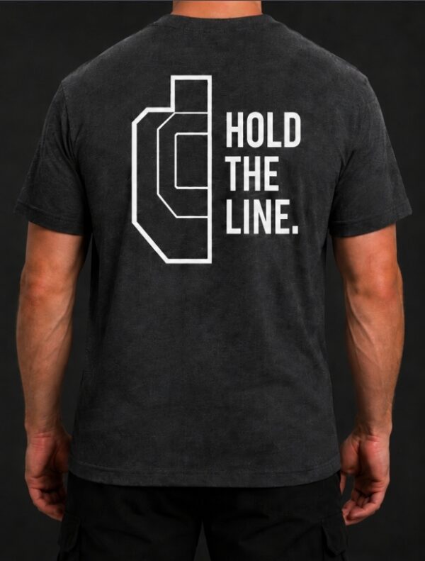 Camiseta HOLD THE LINE. - Imagen 3